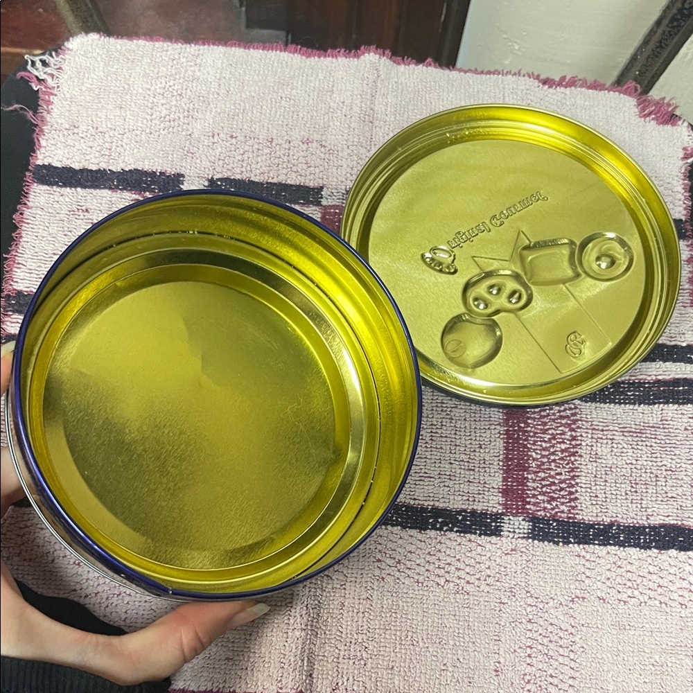 Tiny Tin Containers - Picture 4 of 11